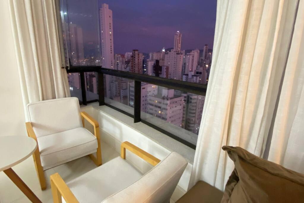 Apartamento No Centro, Com Vista Mar E Cristo Luz Balneário Camboriú Exterior foto